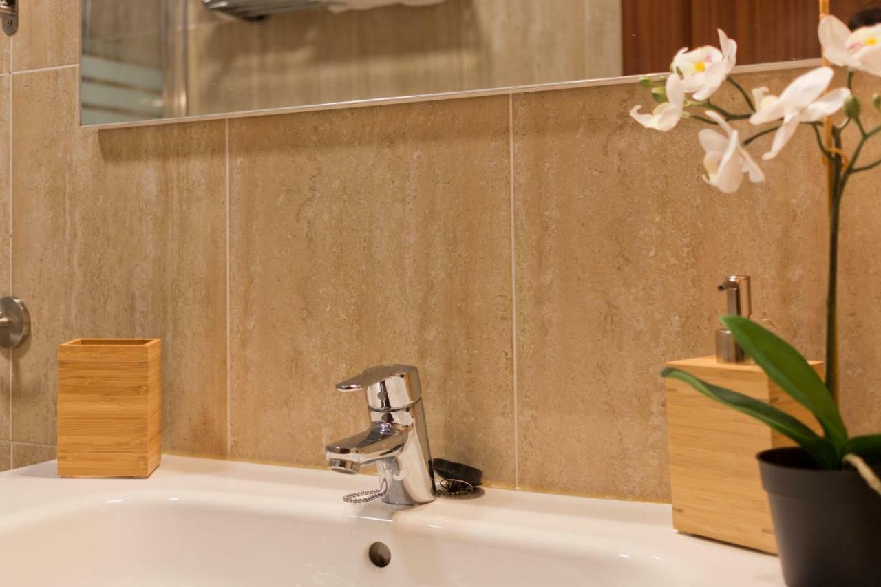 Apartament Javicenter *